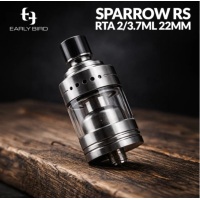 Sparrow RS - RTA 2/3.7ml - 22mm - Early Bird - SelbstwickelverdampferDer Sparrow RTA von Early Bird kehrt in einem brandneuen RS-Format zurück: kompakter, eleganter und nach wie vor leistungsstark.Ein-Coil-Platte mit zwei Pfosten für eine einfache Montage der Coils.Fassungsvermögen von 2 oder 3,7 ml mit Erweiterungsset (im Lieferumfang enthalten) und Befüllung von oben.Kompatibel mit Coils mit einem Innendurchmesser von 2,5 bis 3,0 mm.Einstellbarer Top-Airflow, perfekt für MTL- bis RDL-Zug.Umfassende Individualisierung dank 8 austauschbarer Airflow-Pins: 1,0, 1,2, 1,5, 1,8, 2,2, 2,8, 3,4 und 4,0 mm.Große Liquidkanäle erleichtern die Durchtränkung der Watte und verbessern die Auslaufsicherheit.2 510er Drip Tips im Lieferumfang enthalten.Robuste Konstruktion aus Edelstahl.Bündig mit Mods, die Verdampfer mit einem maximalen Durchmesser von 22 mm aufnehmen.Sparrow RS - RTA 2/3.7ml - 22mm - Early Bird - Selbstwickelverdampfer17544Early Bird -72,00&nbsp;CHFsmoke-shop.ch72,00&nbsp;CHF