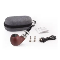 E-pipe P6 Ebony 4ml 1100mAh - Kamry - E PfeifeKamry P6 E‑Pipe – Klassische Eleganz mit moderner TechnikModern, stilvoll und besonders benutzerfreundlich – die P6 E‑Pipe von Kamry verbindet das klassische Pfeifendesign mit zeitgemäßer E‑Zigaretten‑Technologie. Die edle Holzoptik verleiht der E‑Pipe ein elegantes Erscheinungsbild und sorgt für eine angenehme Haptik.Der integrierte 1100 mAh Akku wird komfortabel über USB‑C geladen und liefert eine einstellbare Leistung von bis zu 35 Watt. Mit einem Tankvolumen von 4 ml und praktischem Top‑Fill‑System ist die P6 ideal für den täglichen Gebrauch.Die E‑Pipe ist kompatibel mit P6 Mesh Coils (0,5 Ohm) und bietet dank der einstellbaren Airflow ein angenehmes RDL‑Zugverhalten. Ein klares LED‑Display zeigt jederzeit den aktuellen Akkustand an. Das proprietäre PC‑Drip‑Tip sorgt für hohen Komfort, während die Tastenaktivierung eine zuverlässige und präzise Bedienung ermöglicht.17584Kangerm E-Shisha68,00 CHFsmoke-shop.ch68,00 CHF E-pipe P6 Ebony 4ml 1100mAh - Kamry - E PfeifeKamry P6 E‑Pipe – Klassische Eleganz mit moderner TechnikModern, stilvoll und besonders benutzerfreundlich – die P6 E‑Pipe von Kamry verbindet das klassische Pfeifendesign mit zeitgemäßer E‑Zigaretten‑Technologie. Die edle Holzoptik verleiht der E‑Pipe ein elegantes Erscheinungsbild und sorgt für eine angenehme Haptik.Der integrierte 1100 mAh Akku wird komfortabel über USB‑C geladen und liefert eine einstellbare Leistung von bis zu 35 Watt. Mit einem Tankvolumen von 4 ml und praktischem Top‑Fill‑System ist die P6 ideal für den täglichen Gebrauch.Die E‑Pipe ist kompatibel mit P6 Mesh Coils (0,5 Ohm) und bietet dank der einstellbaren Airflow ein angenehmes RDL‑Zugverhalten. Ein klares LED‑Display zeigt jederzeit den aktuellen Akkustand an. Das proprietäre PC‑Drip‑Tip sorgt für hohen Komfort, während die Tastenaktivierung eine zuverlässige und präzise Bedienung ermöglicht.17584Kangerm E-Shisha68,00 CHFsmoke-shop.ch68,00 CHF