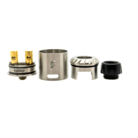 Screwless Two Post 25mm RDA Ampus (Selbstwickelverdampfer)Der Screwless Two Post 25mm RDA von Ampus überzeugt durch sein innovatives schraubenloses Deck und eine besonders einfache Handhabung. Mit einem Durchmesser von 25 mm sowie einer tiefen Liquidwanne von 5 mm bietet dieser Tröpfelverdampfer ausreichend Platz für komfortables Wickeln und eine hervorragende Liquidaufnahme.Dank des praktischen Two-Post-Decks lassen sich Coils schnell und unkompliziert montieren – ganz ohne Schraubenzieher. Das screwless System ermöglicht eine einfache Befestigung der Coils und sorgt für eine benutzerfreundliche Nutzung, ideal für Anfänger und erfahrene Dampfer gleichermaßen.Der hitzebeständige RDA punktet zudem mit einer robusten Verarbeitung und sorgt für ein intensives Geschmacks- und Dampferlebnis.Highlights:Innovatives schraubenloses DeckKein Schraubenzieher zur Coil-Befestigung notwendig25 mm Durchmesser5 mm tiefe LiquidwanneEinfaches Two-Post-SystemHitzebeständige VerarbeitungIntensiver Geschmack und starke DampfentwicklungLieferumfang:1x Screwless Two Post 25mm RDA – Ampus6480Pulsei Tech14,40&nbsp;CHFsmoke-shop.ch14,40&nbsp;CHF
