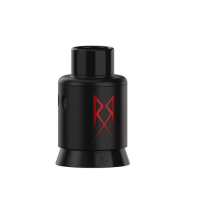 Recoil R3 RDA Fire Back Harder Limited Edition - Thunder Cloud x Grimm GreenRecoil R3 RDA Fire Back Harder Edition – Limited Edition von Thunder Cloud &amp; Grimm GreenDie exklusive Fire Back Harder Edition des Recoil R3 RDA ist das Ergebnis der Zusammenarbeit zwischen Thunder Cloud und Grimm Green. Dieser hochwertige Tröpfelverdampfer wurde für anspruchsvolle Dampfer entwickelt, die maximale Geschmacksentfaltung, flexible Coil-Setups und eine erstklassige Verarbeitung suchen.Das innovative, angewinkelte Postless-Deck ermöglicht eine besonders einfache Installation von Single- oder Dual-Coil-Wicklungen. Dank der austauschbaren Airflow-Kammern lässt sich der Luftstrom präzise anpassen – von restriktivem Direct Lung (RDL) bis hin zu offenem Direct Lung (DL). Die vorinstallierte 3,0-mm-Airflow-Kammer sorgt für einen luftigen Zug, während die mitgelieferte 2,5-mm-Kammer ein etwas restriktiveres Dampferlebnis bietet.Mit zwei austauschbaren Top Caps, einem 510-Drip-Tip-Adapter und Bottom-Feeder-Kompatibilität bietet der Recoil R3 maximale Individualisierungsmöglichkeiten. Die hochwertige Fertigung aus SS316-Edelstahl garantiert Langlebigkeit und eine edle Optik.17619Thunder Cloud x EL62,00&nbsp;CHFsmoke-shop.ch62,00&nbsp;CHF