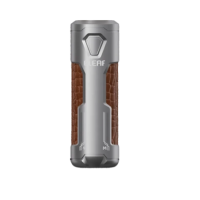 Mod iJust X 50W 3200 mAh – Eleaf - USB -C -Eleganz trifft Alltagstauglichkeit.Der iJust X von Eleaf überzeugt durch sein ergonomisches Design mit hochwertiger Kunstlederoberfläche – angenehm in der Hand, ansprechend im Look. Ein zuverlässiger Alltagsmod für Einsteiger und Fortgeschrittene gleichermassen.Der integrierte 3200-mAh-Akku sorgt für lange Laufzeiten, und dank USB-C-Schnellladung mit 2A ist der iJust X in kurzer Zeit wieder einsatzbereit. Die Leistung lässt sich mit den drei Modi High, Medium und Low schnell und unkompliziert anpassen – ganz ohne komplizierte Menüs. Eine LED-Anzeige informiert jederzeit über den verbleibenden Akkustand.Umfangreiche Sicherheitsschutzmechanismen sorgen für ein rundum sicheres Dampferlebnis.17835Esmoka/Eleaf29,00 CHFsmoke-shop.ch29,00 CHF Mod iJust X 50W 3200 mAh – Eleaf - USB -C -Eleganz trifft Alltagstauglichkeit.Der iJust X von Eleaf überzeugt durch sein ergonomisches Design mit hochwertiger Kunstlederoberfläche – angenehm in der Hand, ansprechend im Look. Ein zuverlässiger Alltagsmod für Einsteiger und Fortgeschrittene gleichermassen.Der integrierte 3200-mAh-Akku sorgt für lange Laufzeiten, und dank USB-C-Schnellladung mit 2A ist der iJust X in kurzer Zeit wieder einsatzbereit. Die Leistung lässt sich mit den drei Modi High, Medium und Low schnell und unkompliziert anpassen – ganz ohne komplizierte Menüs. Eine LED-Anzeige informiert jederzeit über den verbleibenden Akkustand.Umfangreiche Sicherheitsschutzmechanismen sorgen für ein rundum sicheres Dampferlebnis.17835Esmoka/Eleaf29,00 CHFsmoke-shop.ch29,00 CHF